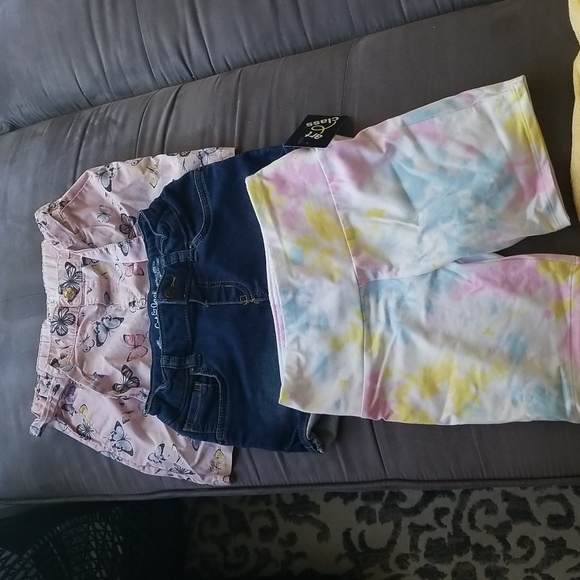 Girls bundled shorts - Picture 1 of 10